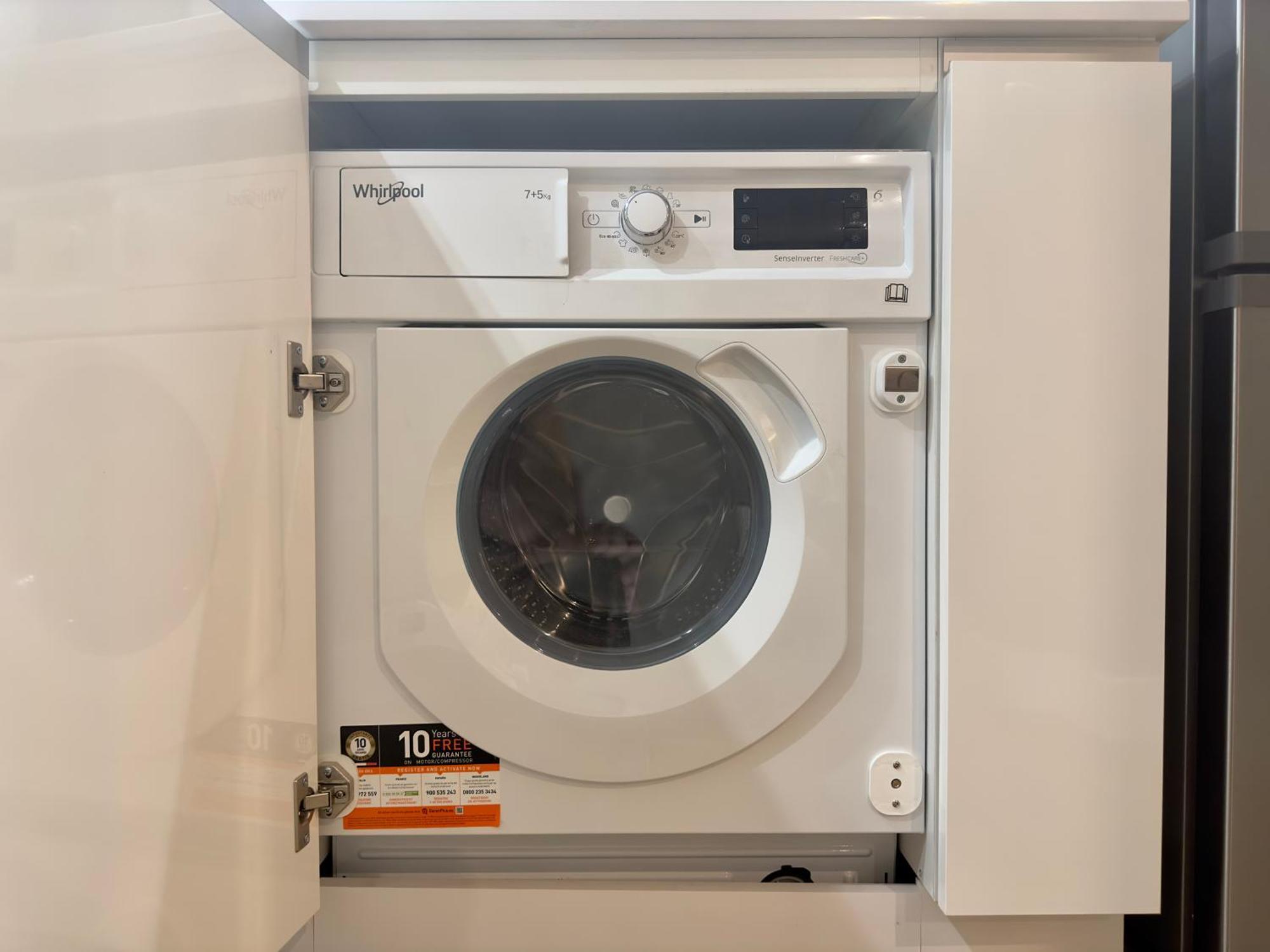 Apartamentos Anaya,1º,2º En Pleno Centro De Granada Eksteriør bilde